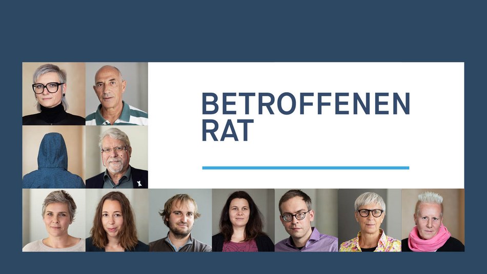 12 Portraits auf einer Fotowand mit dem Titel: Betroffenenrat